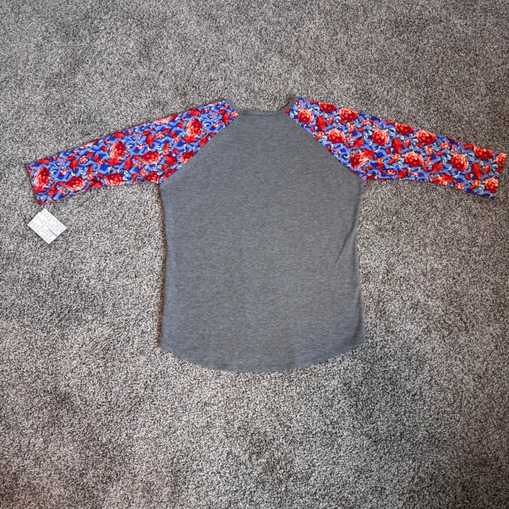 NWT LuLaRoe Randy Raglan Floral Print Sleeves w/ Gray Women's Size L 3/4 Sleeve - Picture 2 of 6